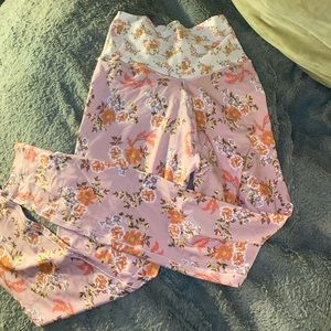 Pink floral offline by aerie crossover leggings